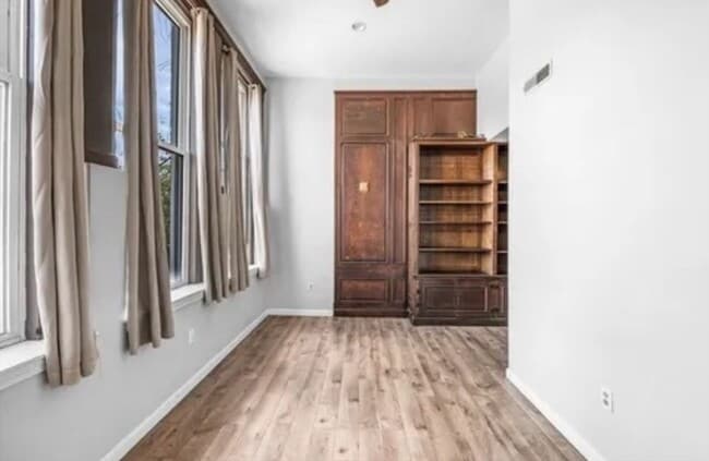 Building Photo - 48 Washington Ave