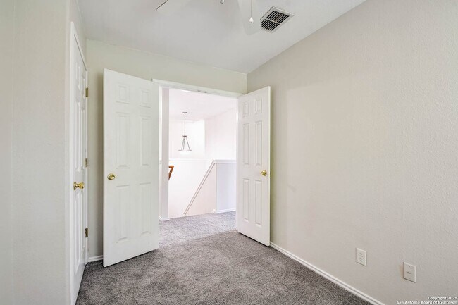 Building Photo - 6319 Big Bend Cove