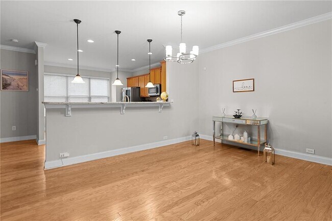 Building Photo - 2744 Blakely Dr NE