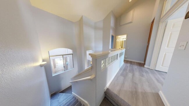 Building Photo - 7254 Shoreline Dr