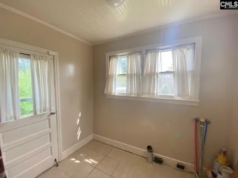 Building Photo - 3824 Yale Ave