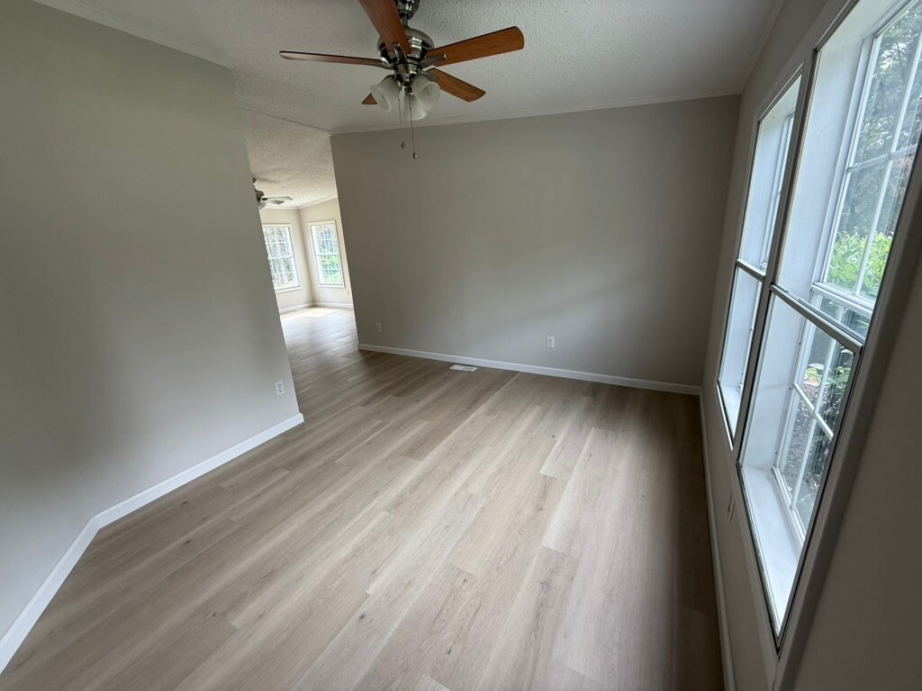 Primary Bedroom Sitting Area - 1489 Kelley Ct