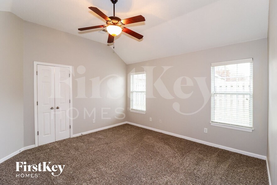 Building Photo - 7436 Appling Rain Dr