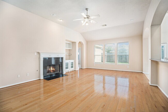 Building Photo - 2517 Flycatcher Cove Dr