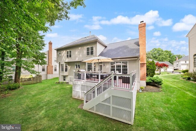 Building Photo - 5667 Lonesome Dove Ct