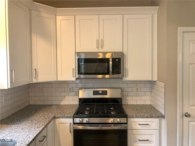 Building Photo - 4450 Lockett Trce