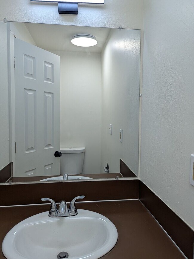 Building Photo - ARABIAN1188-1192