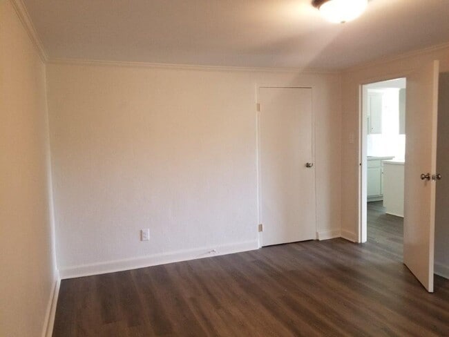 Building Photo - 1911 B Peachtree Street