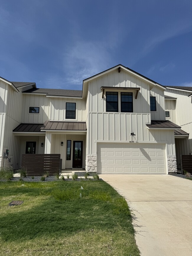 Building Photo - 6630 Abode Ave