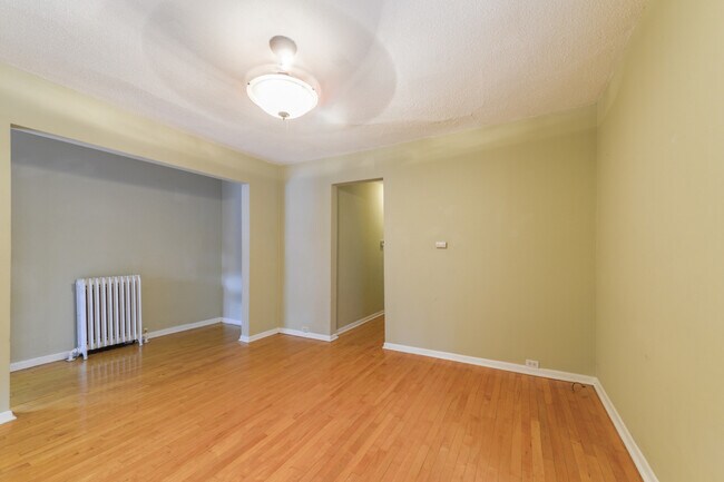 Building Photo - 4849 Vincent Ave S