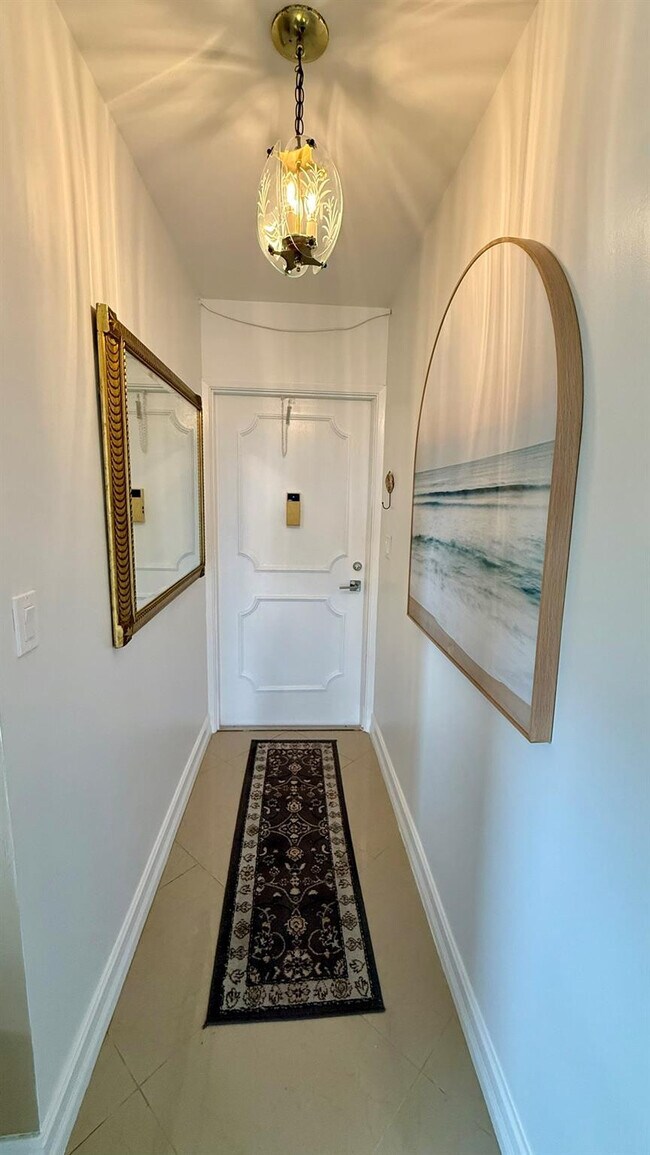 Building Photo - 1630 N Ocean Blvd