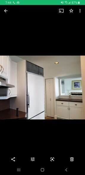 Kitchen - 1931 Broadway E