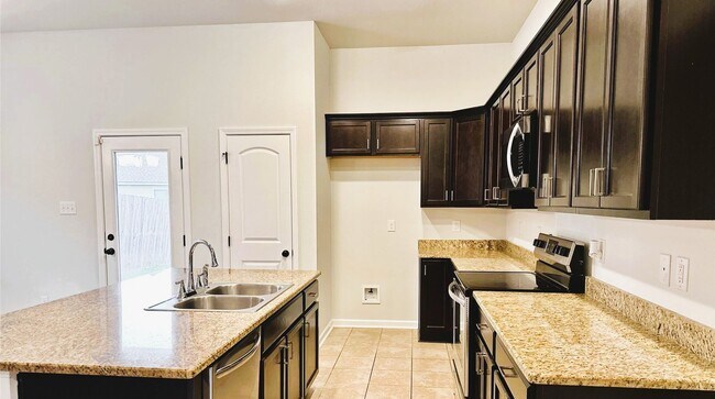 Building Photo - New Construction close to Barksdale Air Force Base..