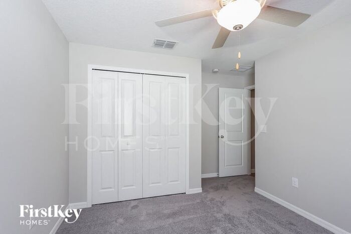 Building Photo - 5050 White Chicory Dr