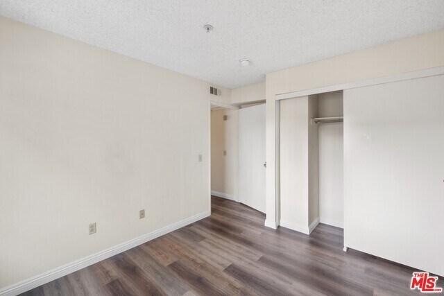 Building Photo - 321 S Occidental Blvd