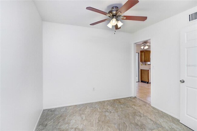 Building Photo - 1309 Warwick Ct