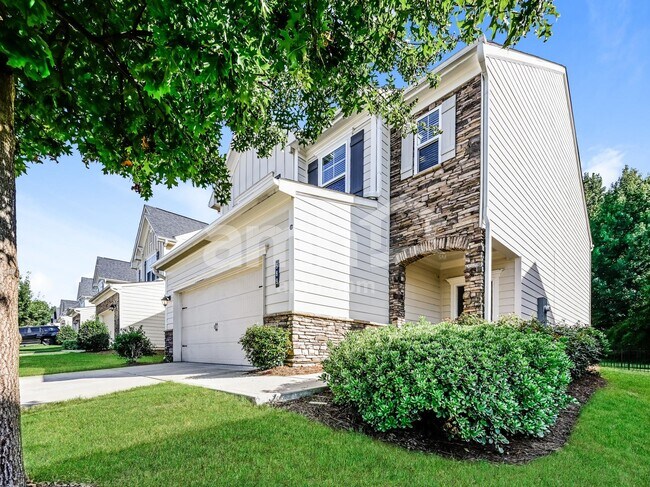 Building Photo - 589 Woodall Rd