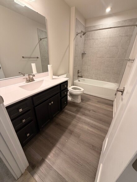 Building Photo - 14727 Silver Hammer Way