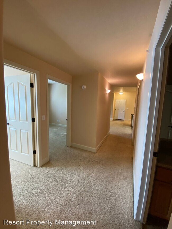 Building Photo - 3 br, 2 bath House - 6735 N Spurwing Loop 205