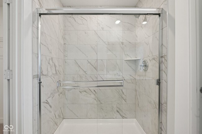 Building Photo - 15480 Postman Rd