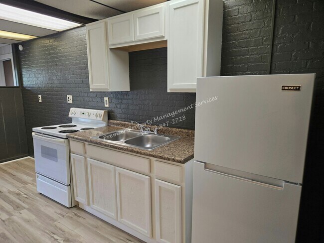 Building Photo - 1025 Butler Ave