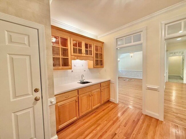 Building Photo - 3021 Hickory Tree Pl