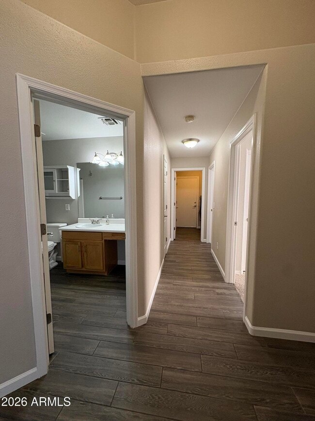 Building Photo - 17901 N 111th Dr