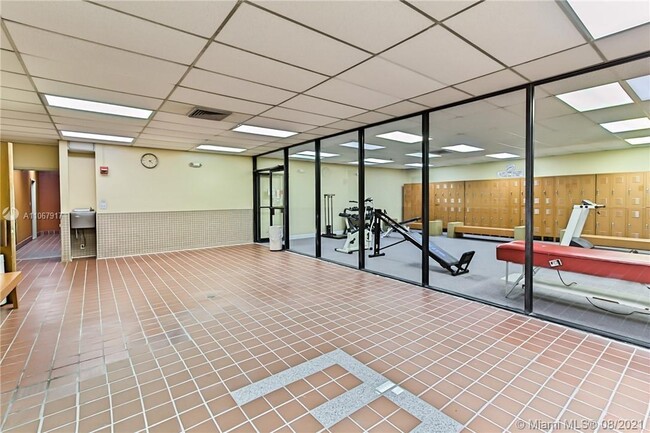 Building Photo - 6921 Environ Blvd