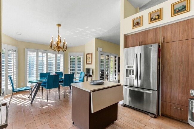 Building Photo - 70451 Cobb Rd