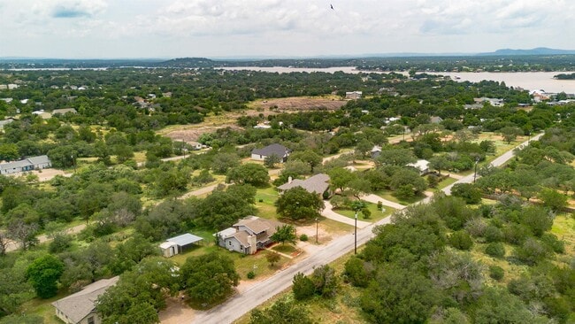 Building Photo - 121 W Stonecastle Dr