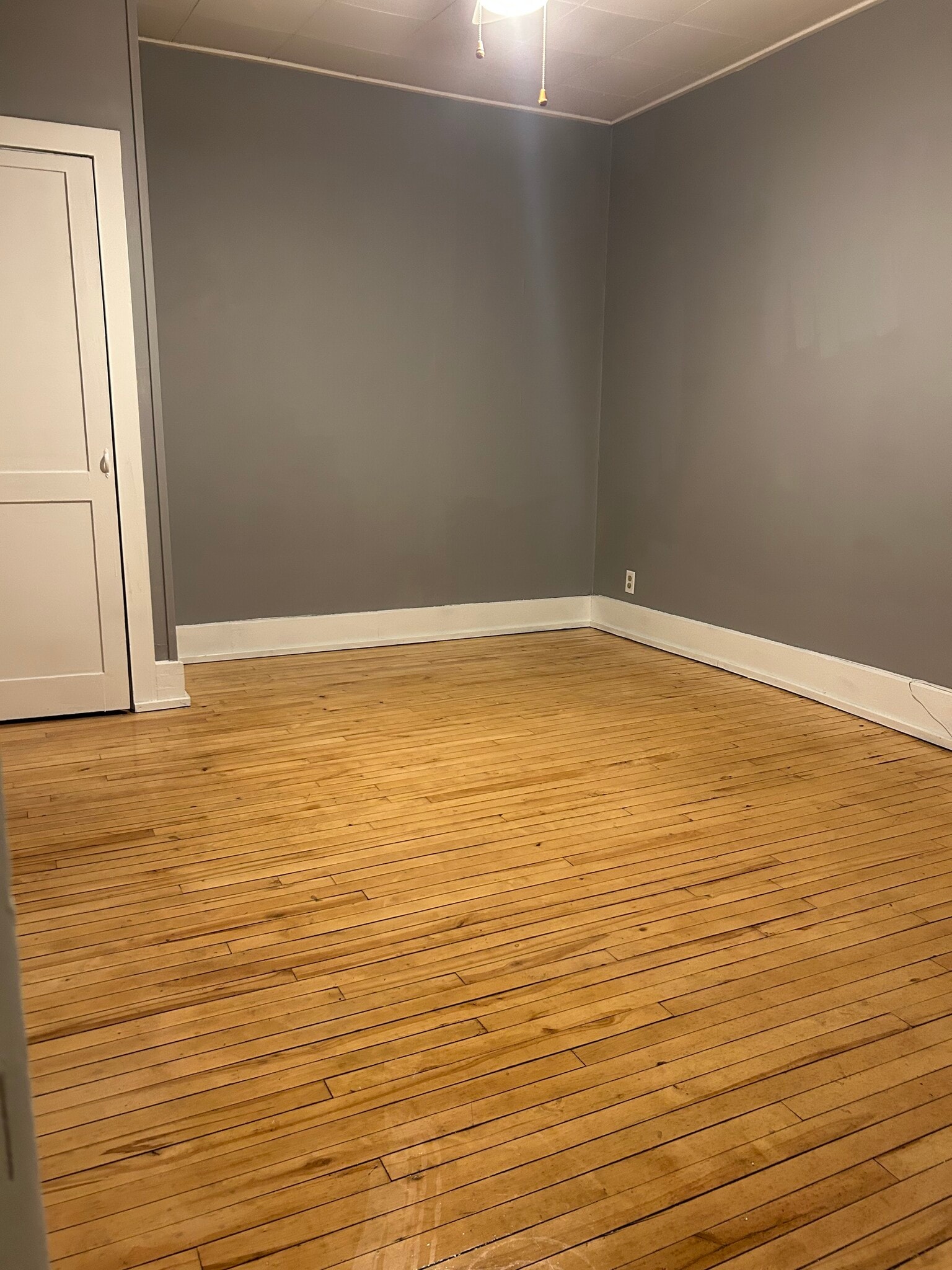 Building Photo - 729 N Broad St