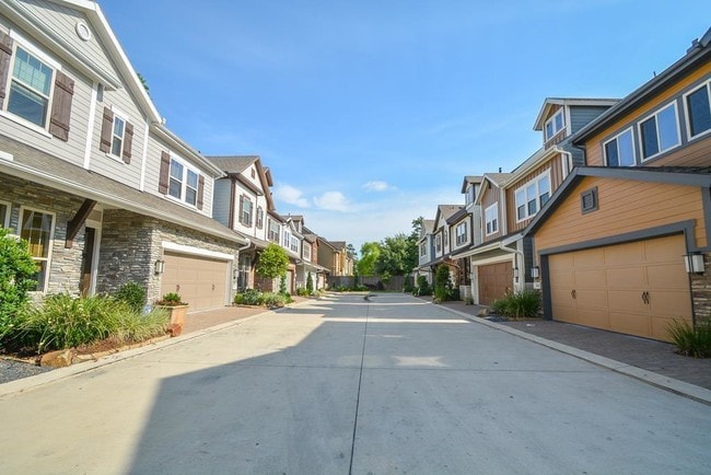 Building Photo - 1110 Oakwood Pass Ct