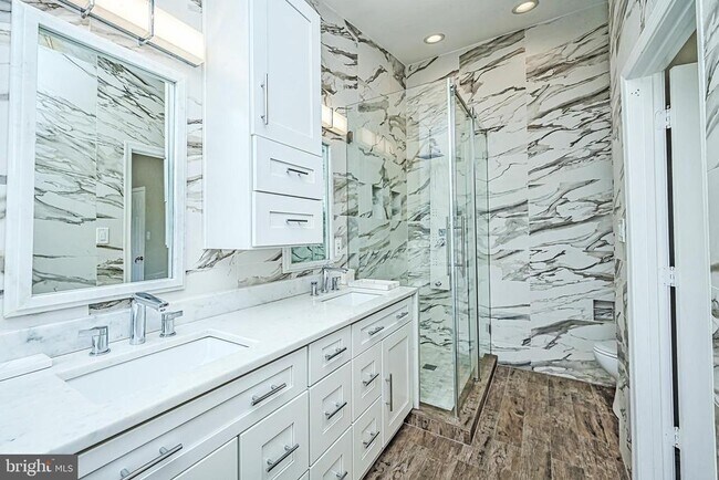 Building Photo - 44171 Paget Terrace