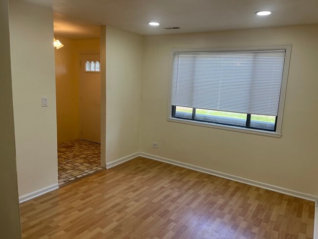 Building Photo - 226 Patuxet Ct