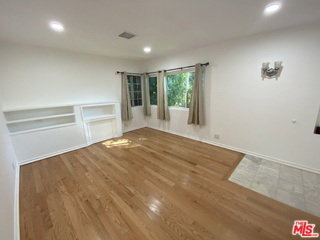 Building Photo - 2710 Stoner Ave