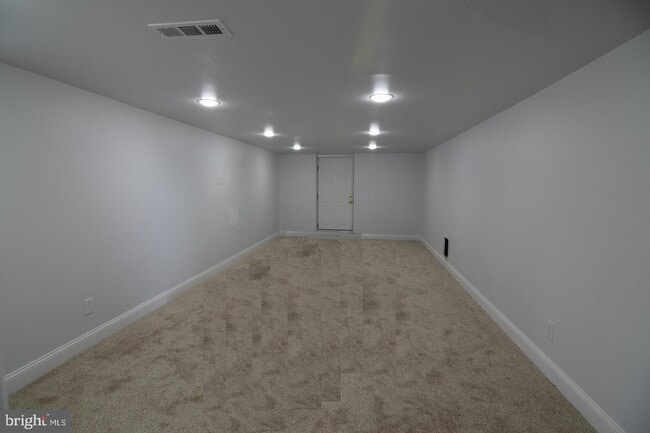 Building Photo - 217 Limestone Ln