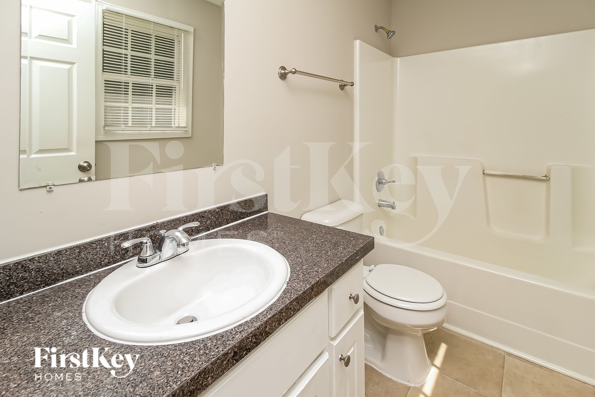 Building Photo - 8215 Collier St SW