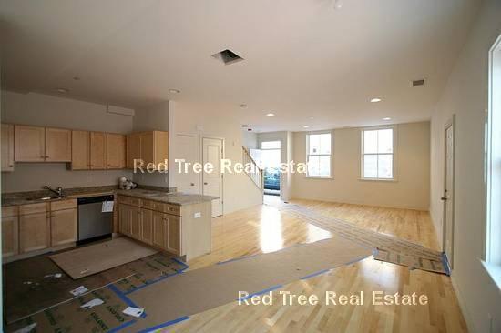 Building Photo - 110 Second St. Unit PH12