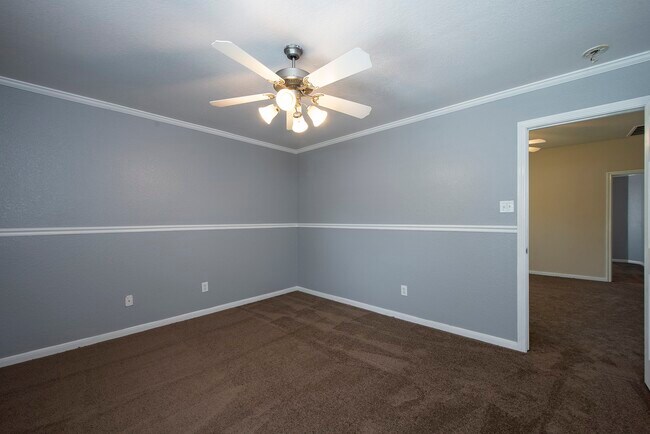 Building Photo - 46 N Planchard Cir