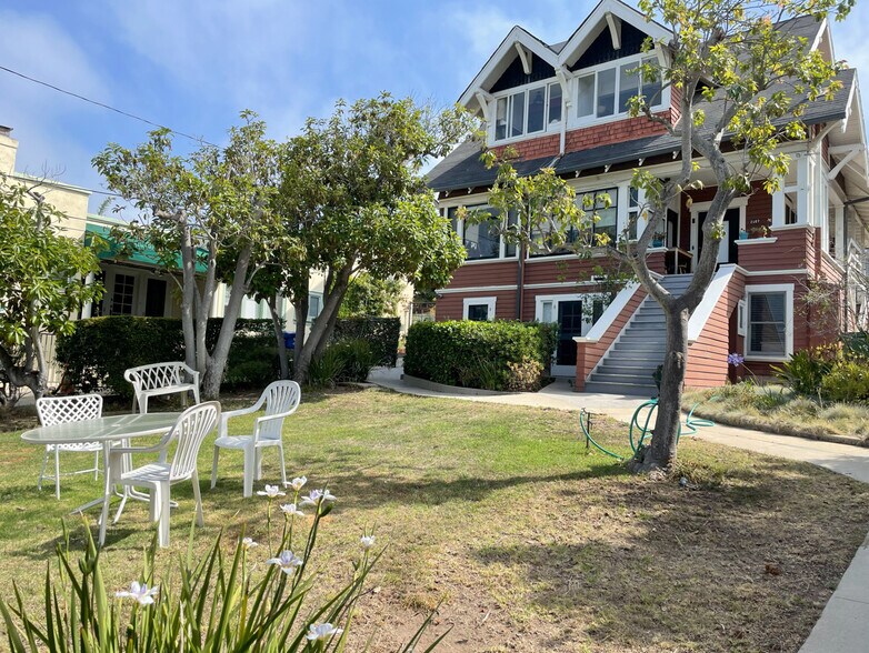 Building Photo - 2507 3rd St