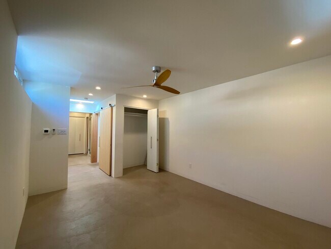 Building Photo - 4614 Idlewilde Ln SE