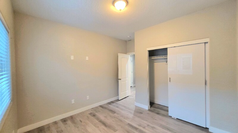 Building Photo - 620 San Lorenzo St