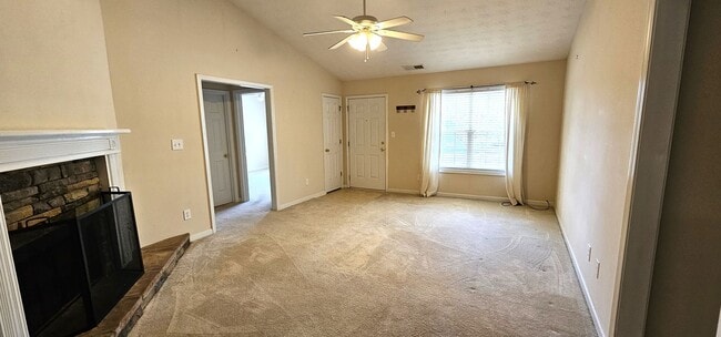Building Photo - Charming 3 BR/2Ba in Pike Co.