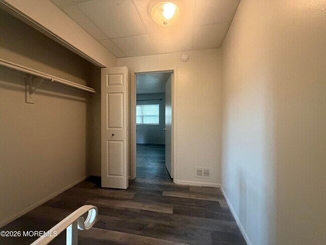 Building Photo - 336 Sawmill Rd