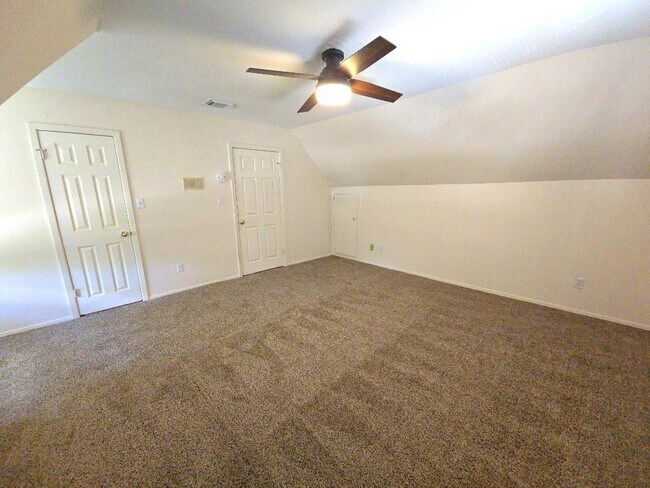 Building Photo - 12702 Ravensway Dr