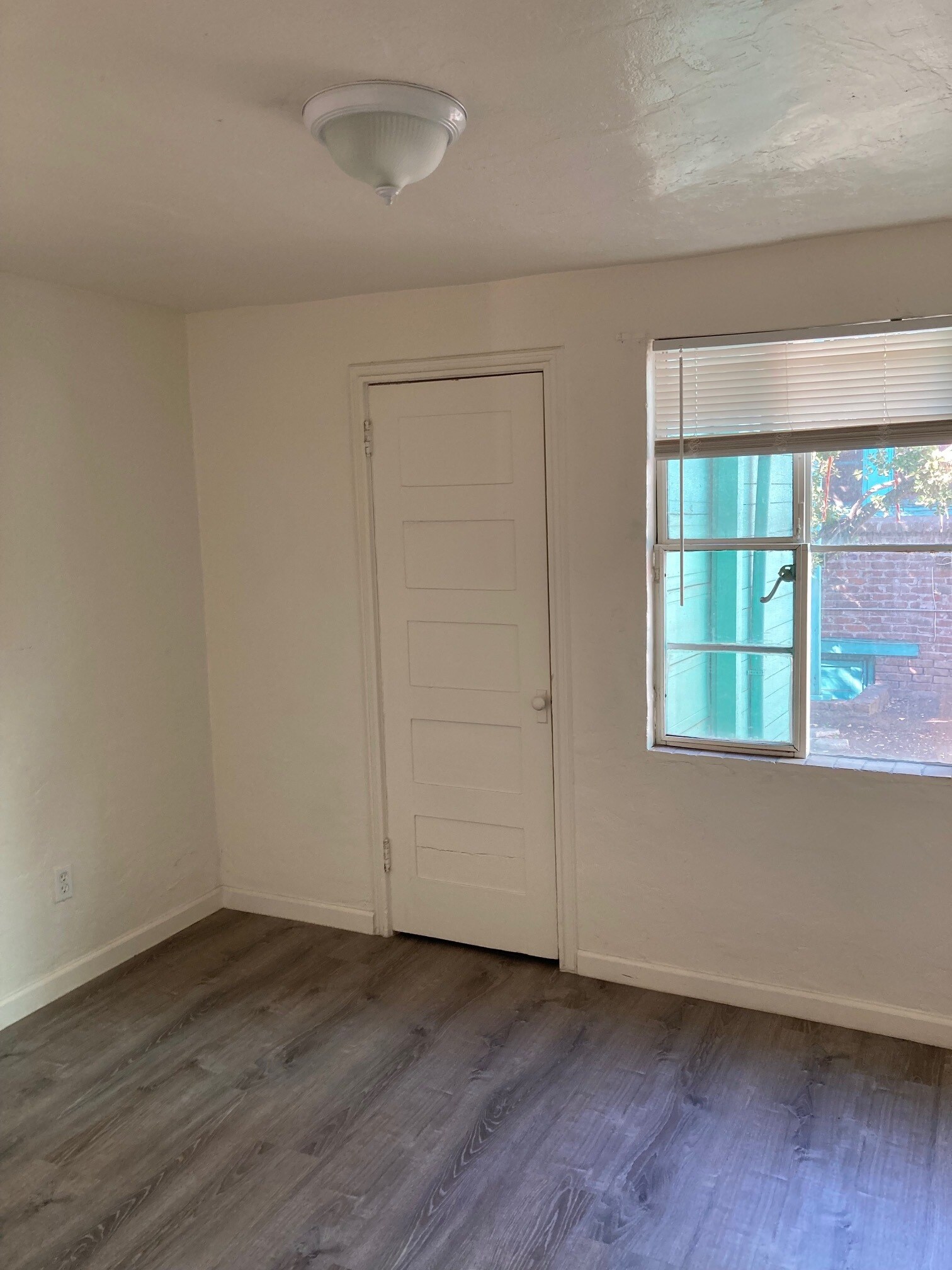 Front Door - 2639 N Maroa Ave