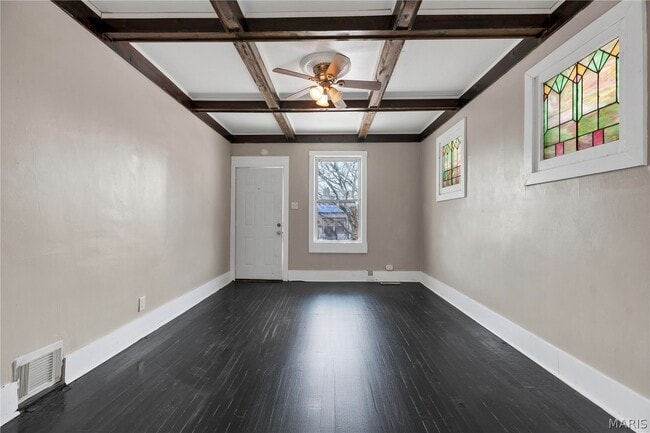 Building Photo - 3915 Schiller Pl