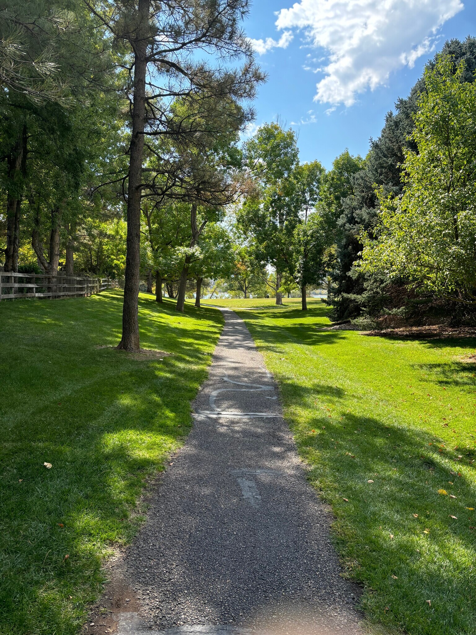 Building Photo - 2980 W Long Dr