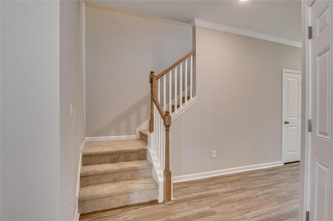 Building Photo - 113 Essence Dr