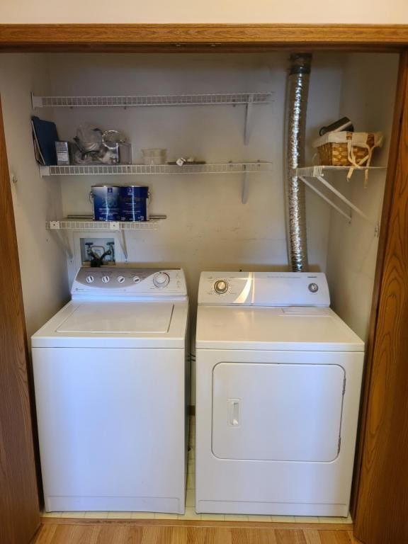 Building Photo - 1361 Cunat Ct